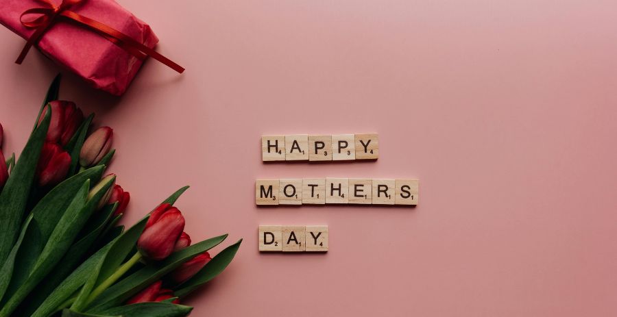 Top 5 Mother's Day Gifts: A Mother's Day Gift Guide